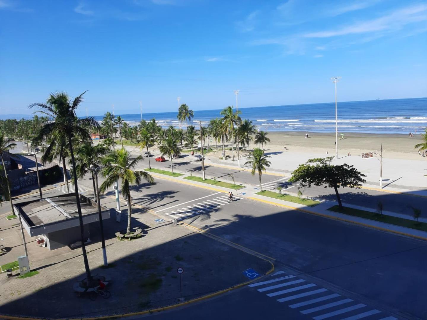 Apartamento Peruibe Pe Na Areia!!! Luaran gambar